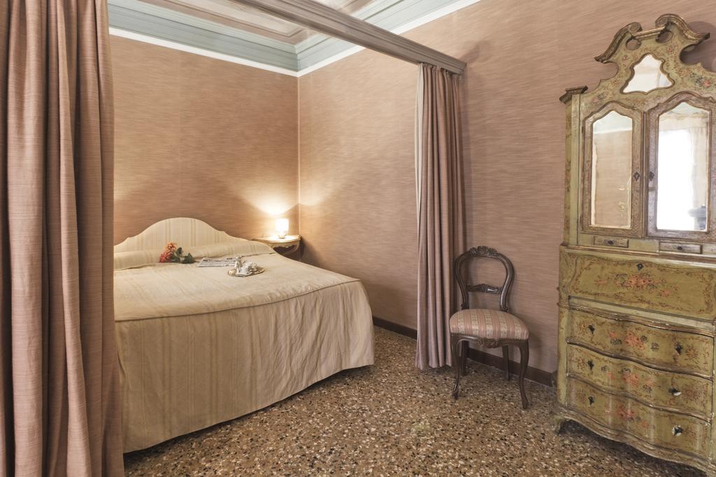 Palazzetto San Lio, Rialto Apartment Venice Ngoại thất bức ảnh