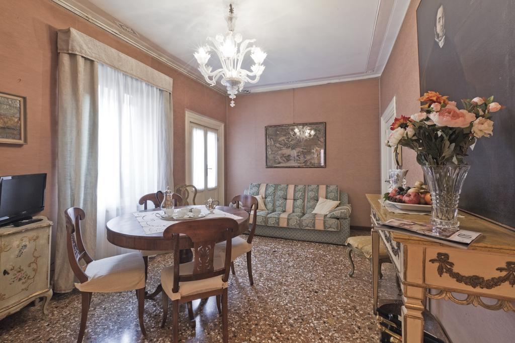Palazzetto San Lio, Rialto Apartment Venice Ngoại thất bức ảnh